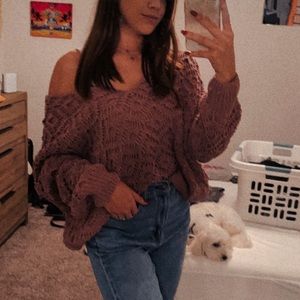 Altar’d State v-neck sweater, large, mauve, true to size and very comfortable!